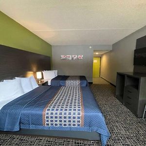 Wingate By Wyndham Lake George